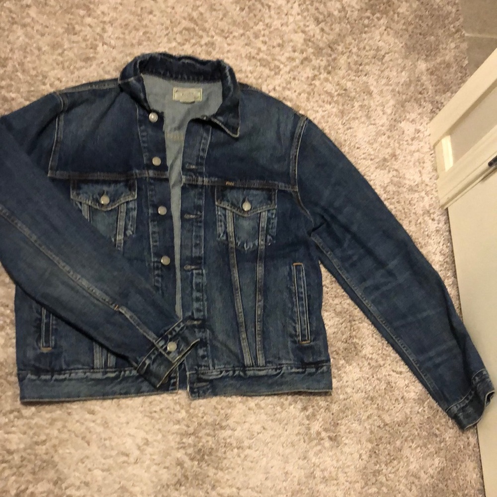 Men’s denim jacket